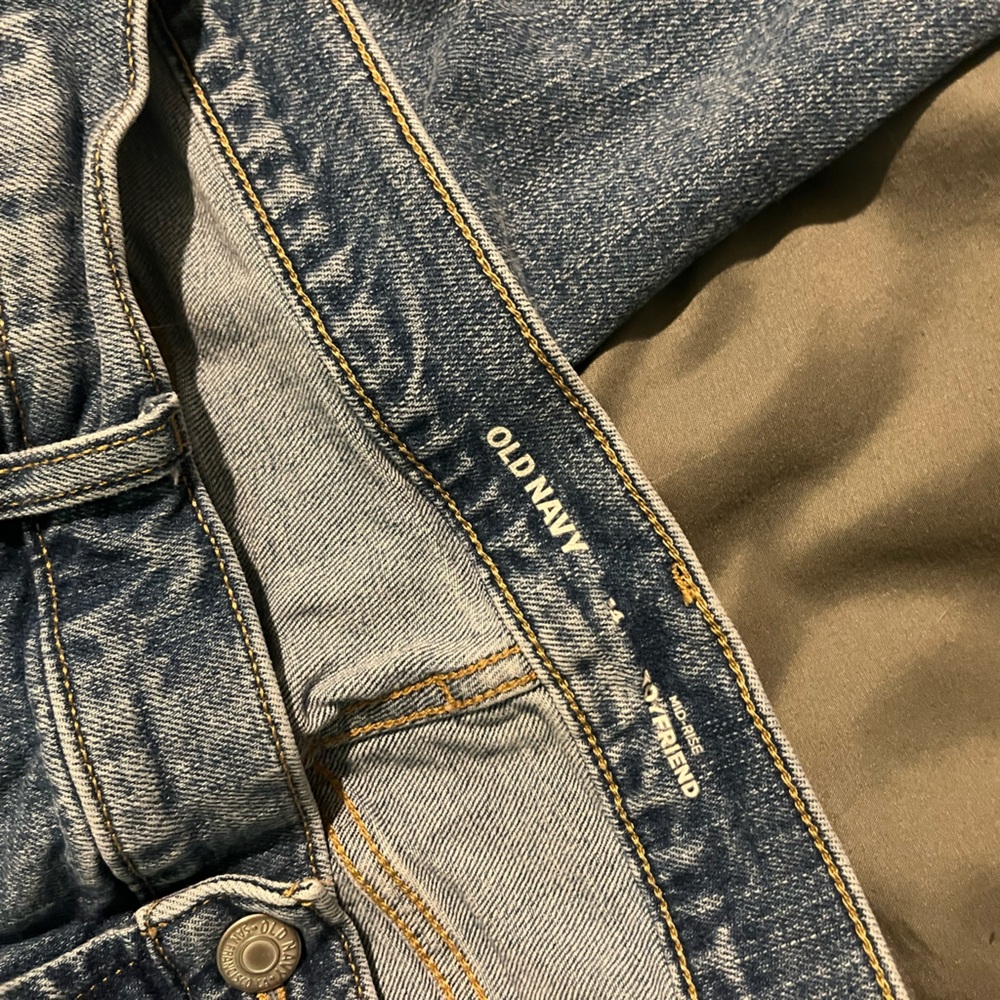 Old Navy Mid Rise Jeans size 14